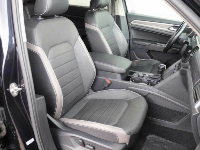 Чорний Фольксваген Інша, об'ємом двигуна 3.6 л та пробігом 29 тис. км за 13700 $, фото 6 на Automoto.ua