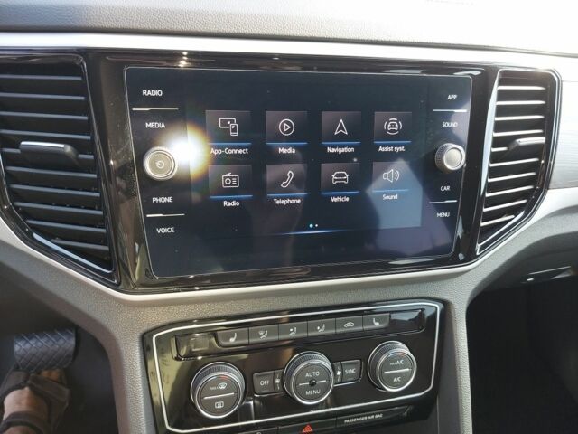 Черный Фольксваген Другая, объемом двигателя 3.6 л и пробегом 105 тыс. км за 26700 $, фото 11 на Automoto.ua