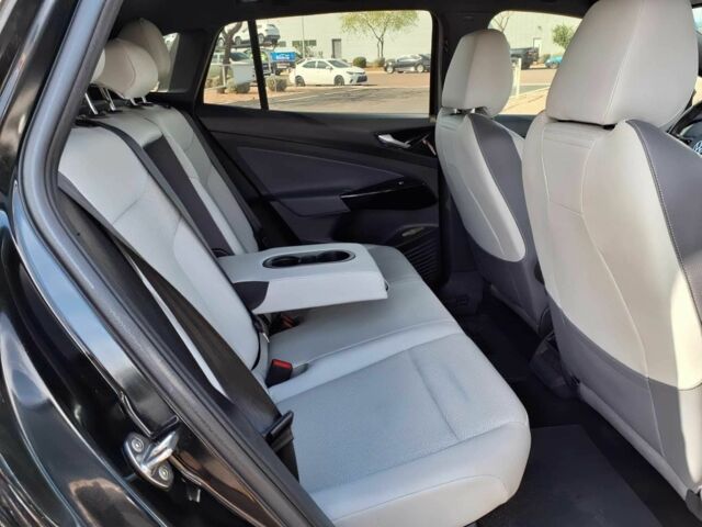 Черный Фольксваген Другая, объемом двигателя 0 л и пробегом 27 тыс. км за 11700 $, фото 12 на Automoto.ua