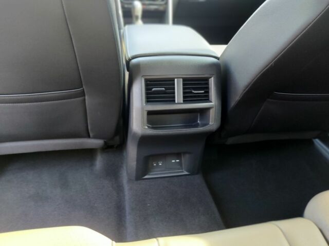 Черный Фольксваген Другая, объемом двигателя 3.6 л и пробегом 105 тыс. км за 26700 $, фото 13 на Automoto.ua