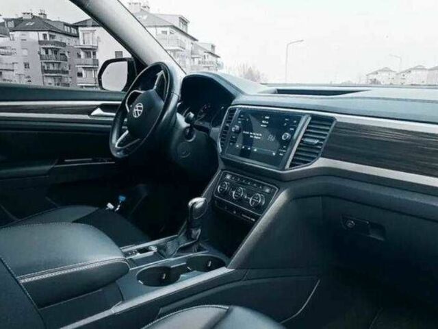 Черный Фольксваген Другая, объемом двигателя 3.6 л и пробегом 56 тыс. км за 20200 $, фото 9 на Automoto.ua