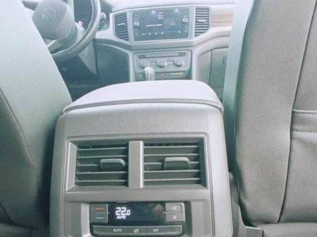 Черный Фольксваген Другая, объемом двигателя 3.6 л и пробегом 56 тыс. км за 20200 $, фото 8 на Automoto.ua