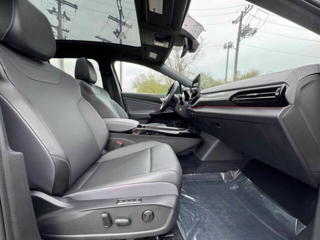 Черный Фольксваген Другая, объемом двигателя 0 л и пробегом 26 тыс. км за 14800 $, фото 8 на Automoto.ua