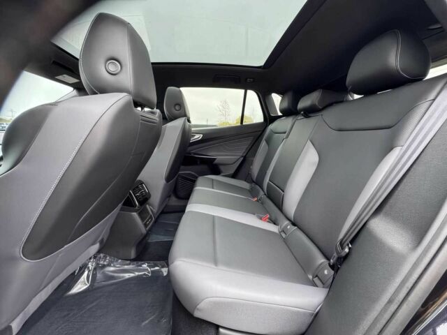 Черный Фольксваген Другая, объемом двигателя 0 л и пробегом 26 тыс. км за 14800 $, фото 13 на Automoto.ua