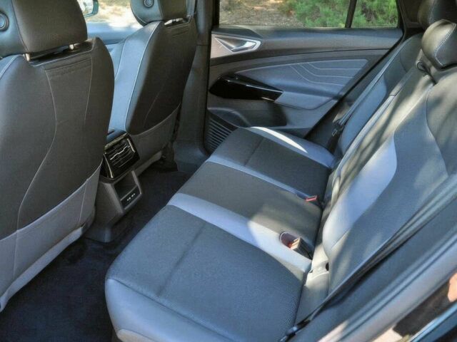 Чорний Фольксваген Інша, об'ємом двигуна 0 л та пробігом 13 тис. км за 14500 $, фото 8 на Automoto.ua