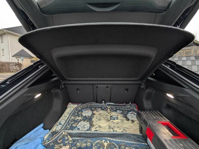 Чорний Фольксваген Інша, об'ємом двигуна 0 л та пробігом 4 тис. км за 35000 $, фото 17 на Automoto.ua