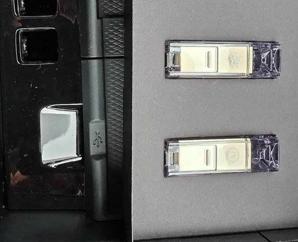 Черный Фольксваген Другая, объемом двигателя 0 л и пробегом 1 тыс. км за 29000 $, фото 3 на Automoto.ua