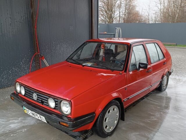 Красный Фольксваген Другая, объемом двигателя 1.3 л и пробегом 200 тыс. км за 500 $, фото 2 на Automoto.ua