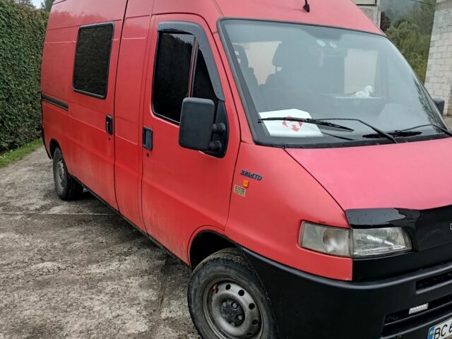 Красный Фольксваген Другая, объемом двигателя 2.8 л и пробегом 350 тыс. км за 4000 $, фото 7 на Automoto.ua