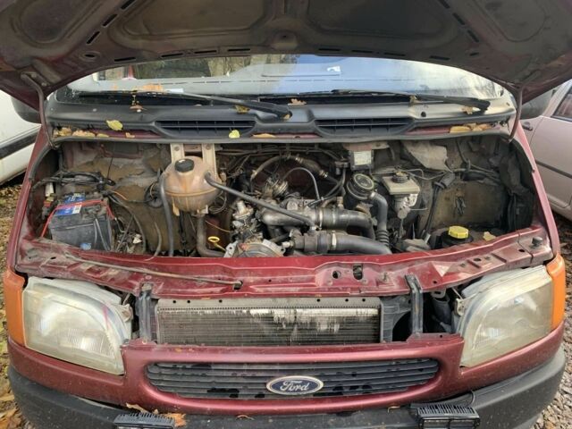 Фольксваген Другая 1999 в Боярка на Automoto.ua Красный Фольксваген Другая, объемом двигателя 2.5 л и пробегом 50 тыс. км за 3100 $, фото 6 на Automoto.ua