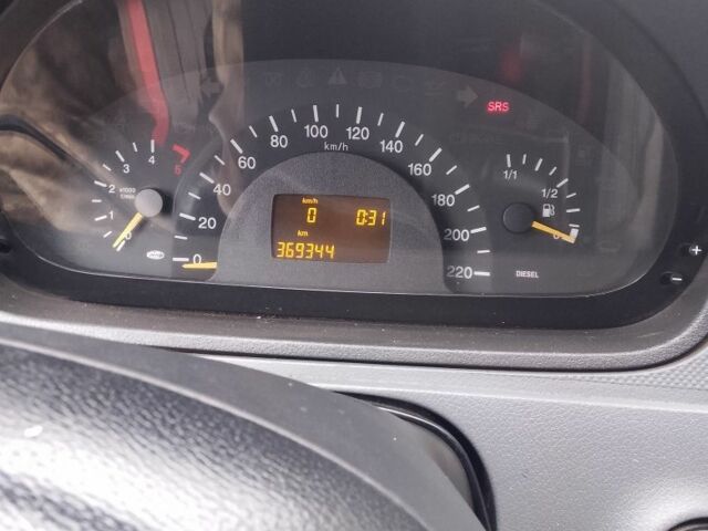 Красный Фольксваген Другая, объемом двигателя 2 л и пробегом 39 тыс. км за 3570 $, фото 7 на Automoto.ua