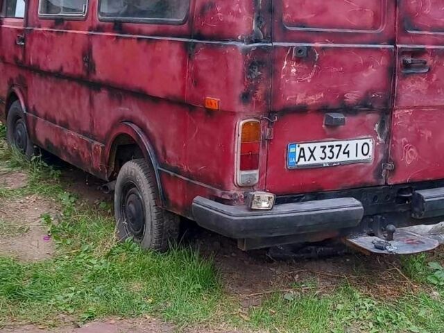 Красный Фольксваген Другая, объемом двигателя 0 л и пробегом 500 тыс. км за 2028 $, фото 1 на Automoto.ua