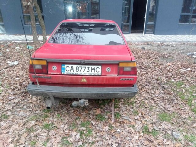Червоний Фольксваген Інша, об'ємом двигуна 1.6 л та пробігом 320 тис. км за 1064 $, фото 5 на Automoto.ua