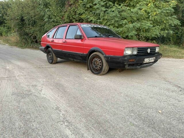 Красный Фольксваген Другая, объемом двигателя 1.6 л и пробегом 258 тыс. км за 600 $, фото 1 на Automoto.ua