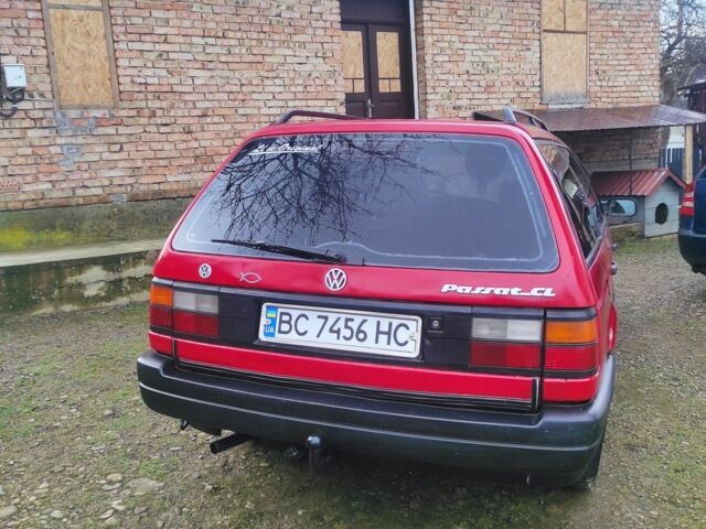 Красный Фольксваген Другая, объемом двигателя 1.8 л и пробегом 347 тыс. км за 1700 $, фото 6 на Automoto.ua