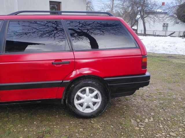 Красный Фольксваген Другая, объемом двигателя 1.8 л и пробегом 347 тыс. км за 1700 $, фото 5 на Automoto.ua