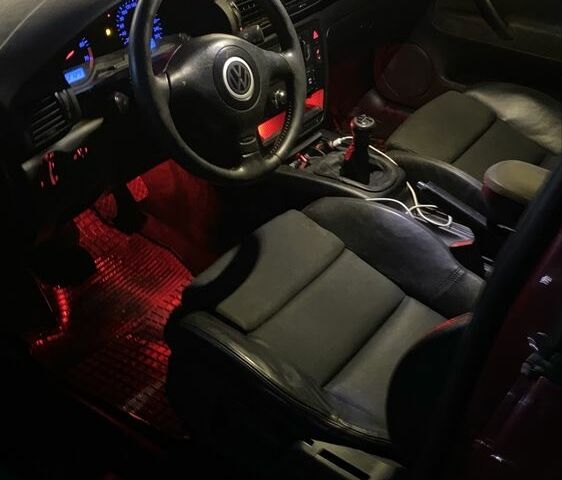 Червоний Фольксваген Інша, об'ємом двигуна 1.8 л та пробігом 420 тис. км за 3000 $, фото 7 на Automoto.ua