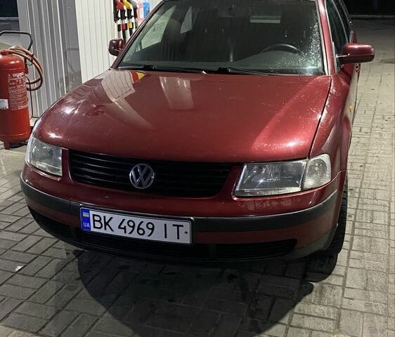Червоний Фольксваген Інша, об'ємом двигуна 1.8 л та пробігом 420 тис. км за 3000 $, фото 1 на Automoto.ua