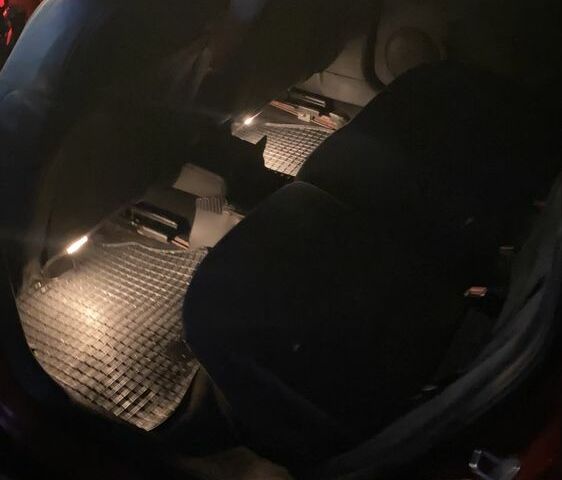 Червоний Фольксваген Інша, об'ємом двигуна 1.8 л та пробігом 420 тис. км за 3000 $, фото 9 на Automoto.ua