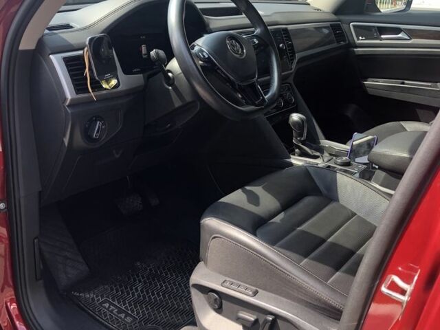 Красный Фольксваген Другая, объемом двигателя 3.6 л и пробегом 104 тыс. км за 25300 $, фото 10 на Automoto.ua