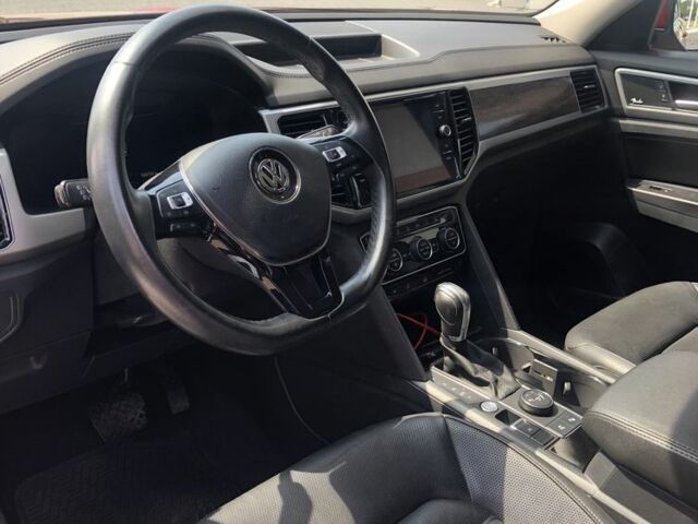 Красный Фольксваген Другая, объемом двигателя 3.6 л и пробегом 104 тыс. км за 25300 $, фото 8 на Automoto.ua