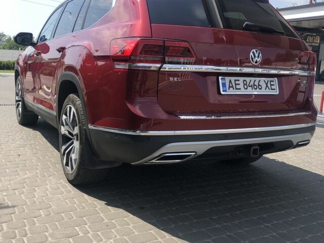 Красный Фольксваген Другая, объемом двигателя 3.6 л и пробегом 104 тыс. км за 25300 $, фото 3 на Automoto.ua