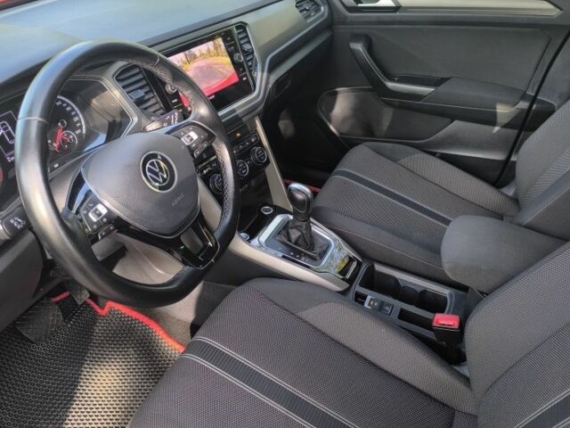 Красный Фольксваген Другая, объемом двигателя 1.5 л и пробегом 65 тыс. км за 21000 $, фото 7 на Automoto.ua