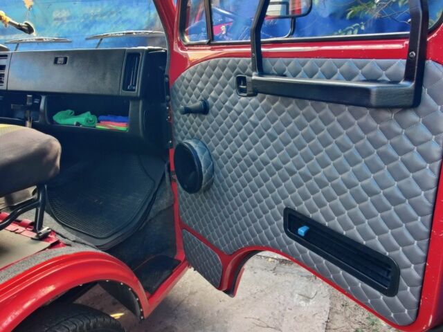 Фольксваген Інша, об'ємом двигуна 0 л та пробігом 0 тис. км за 10000 $, фото 10 на Automoto.ua