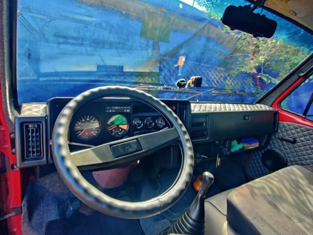 Фольксваген Інша, об'ємом двигуна 0 л та пробігом 0 тис. км за 10000 $, фото 7 на Automoto.ua