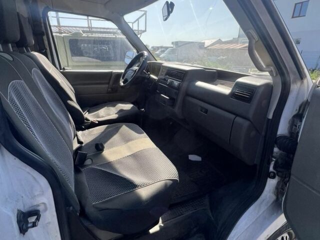 Фольксваген Другая, объемом двигателя 0 л и пробегом 0 тыс. км за 2000 $, фото 3 на Automoto.ua