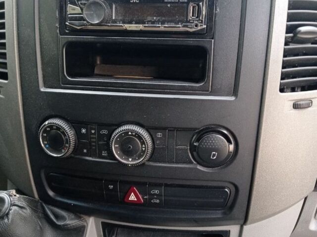 Фольксваген Інша, об'ємом двигуна 0 л та пробігом 0 тис. км за 9200 $, фото 6 на Automoto.ua