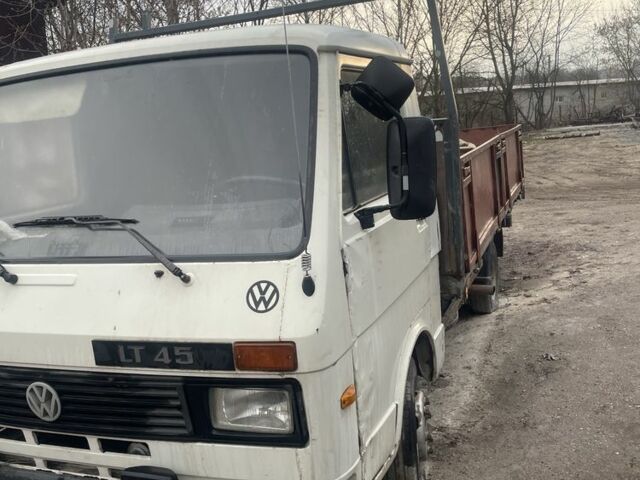 Фольксваген Другая, объемом двигателя 2.3 л и пробегом 0 тыс. км за 2800 $, фото 2 на Automoto.ua