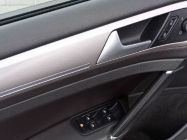 Сірий Фольксваген Інша, об'ємом двигуна 0 л та пробігом 150 тис. км за 9000 $, фото 3 на Automoto.ua