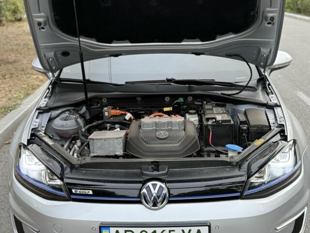 Сірий Фольксваген Інша, об'ємом двигуна 0 л та пробігом 62 тис. км за 8900 $, фото 4 на Automoto.ua