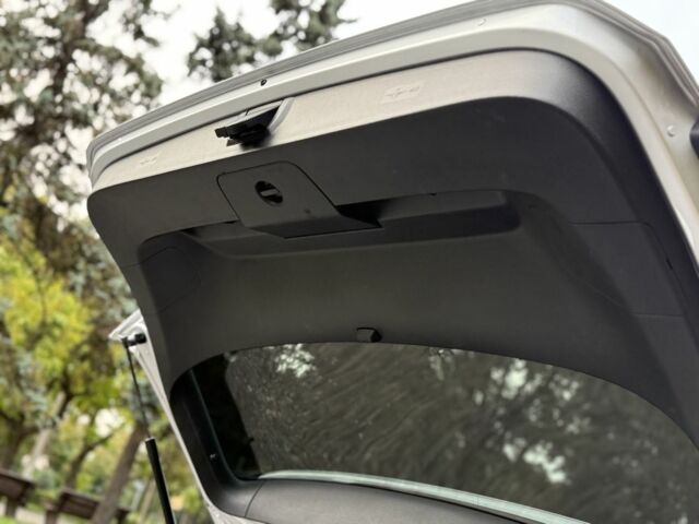 Сірий Фольксваген Інша, об'ємом двигуна 0 л та пробігом 62 тис. км за 8900 $, фото 5 на Automoto.ua