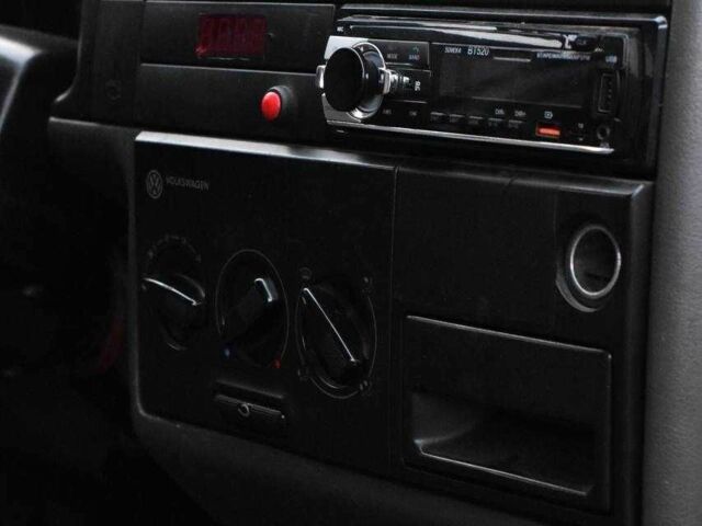 Сірий Фольксваген Інша, об'ємом двигуна 1.9 л та пробігом 416 тис. км за 3650 $, фото 10 на Automoto.ua