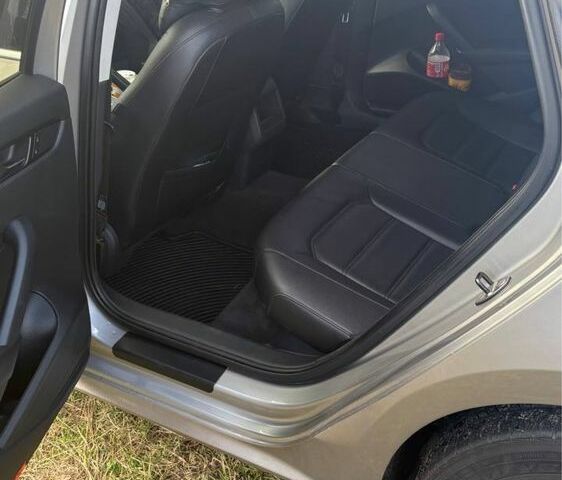 Серый Фольксваген Другая, объемом двигателя 2.5 л и пробегом 252 тыс. км за 9700 $, фото 12 на Automoto.ua