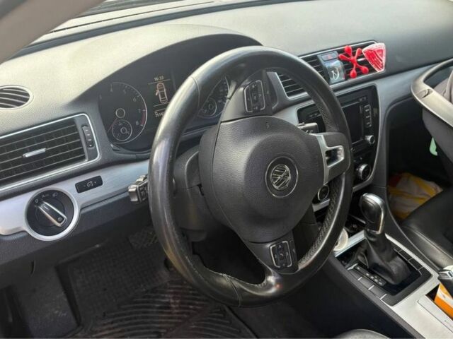 Серый Фольксваген Другая, объемом двигателя 2.5 л и пробегом 252 тыс. км за 9700 $, фото 8 на Automoto.ua