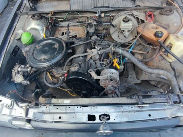 Серый Фольксваген Другая, объемом двигателя 1.8 л и пробегом 100 тыс. км за 700 $, фото 4 на Automoto.ua