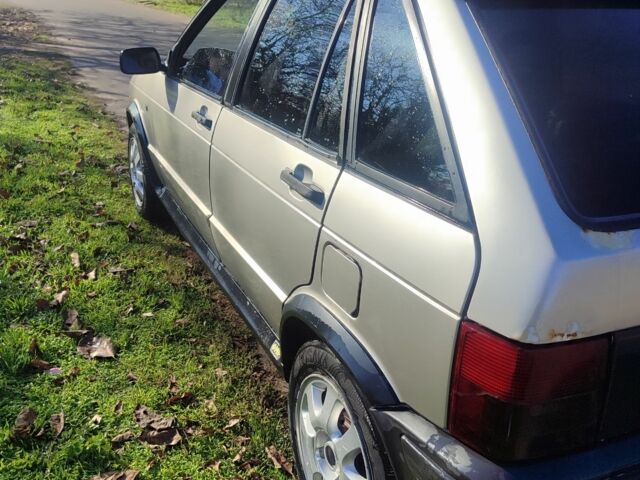 Серый Фольксваген Другая, объемом двигателя 0 л и пробегом 240 тыс. км за 954 $, фото 2 на Automoto.ua