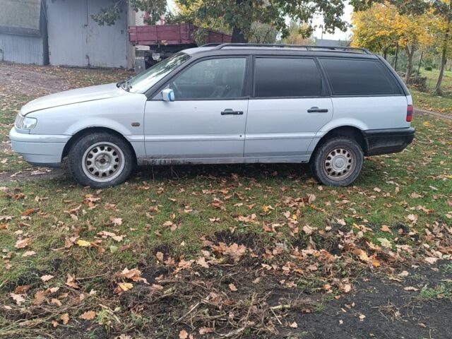 Серый Фольксваген Другая, объемом двигателя 1.6 л и пробегом 200 тыс. км за 1500 $, фото 1 на Automoto.ua