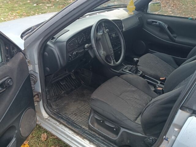 Серый Фольксваген Другая, объемом двигателя 1.6 л и пробегом 200 тыс. км за 1500 $, фото 4 на Automoto.ua