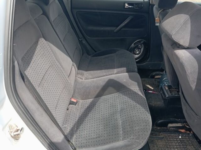 Сірий Фольксваген Інша, об'ємом двигуна 1.9 л та пробігом 400 тис. км за 1000 $, фото 7 на Automoto.ua