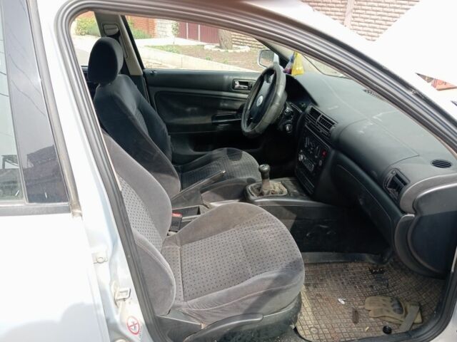 Сірий Фольксваген Інша, об'ємом двигуна 1.9 л та пробігом 400 тис. км за 1000 $, фото 6 на Automoto.ua