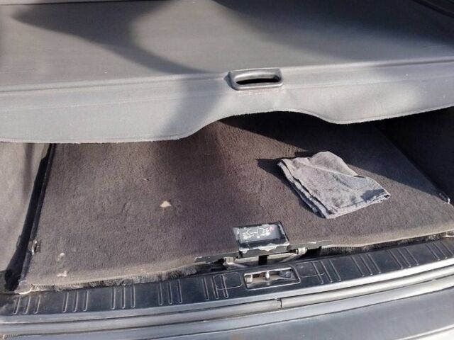 Серый Фольксваген Другая, объемом двигателя 2.5 л и пробегом 320 тыс. км за 4500 $, фото 1 на Automoto.ua