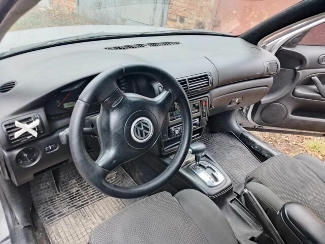 Сірий Фольксваген Інша, об'ємом двигуна 1.9 л та пробігом 240 тис. км за 3600 $, фото 17 на Automoto.ua