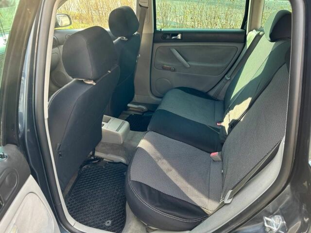 Серый Фольксваген Другая, объемом двигателя 1.4 л и пробегом 480 тыс. км за 3500 $, фото 1 на Automoto.ua