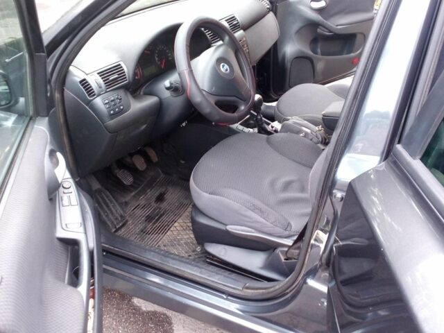 Серый Фольксваген Другая, объемом двигателя 1.6 л и пробегом 211 тыс. км за 75 $, фото 4 на Automoto.ua