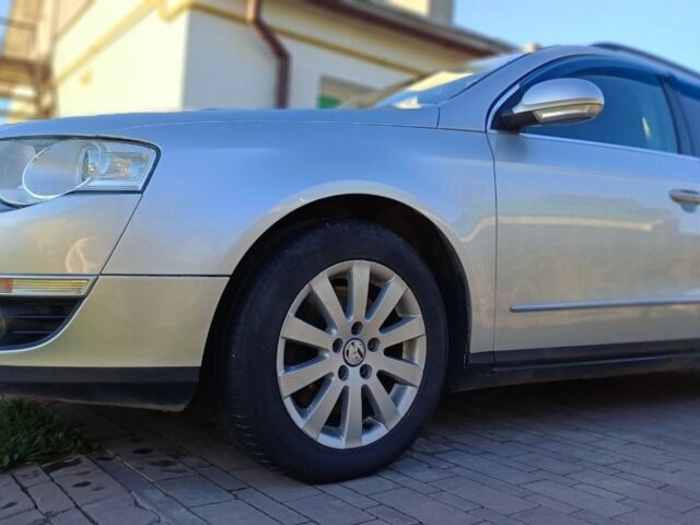 Сірий Фольксваген Інша, об'ємом двигуна 2 л та пробігом 329 тис. км за 5300 $, фото 1 на Automoto.ua