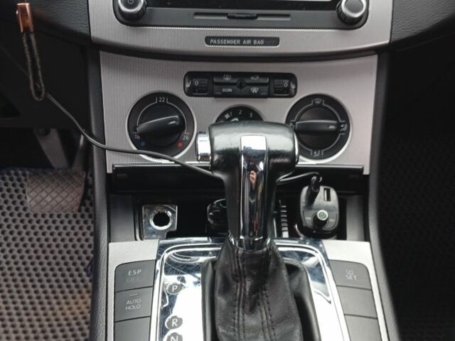 Серый Фольксваген Другая, объемом двигателя 2 л и пробегом 320 тыс. км за 5500 $, фото 5 на Automoto.ua